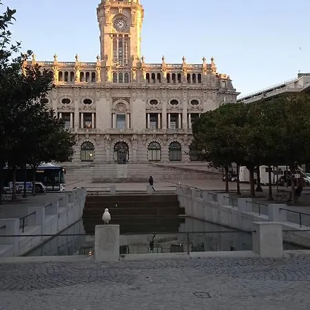 Casa Do Largo بيت ضيافة 2*